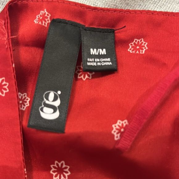 Garage tie back handkerchief top - Picture 3 of 4